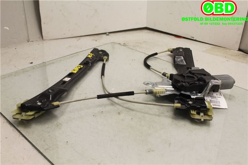 Ruteheis høyre foran til Opel Insignia A 2009-2014  (OPEL|13306921|1 40 488|13302457)