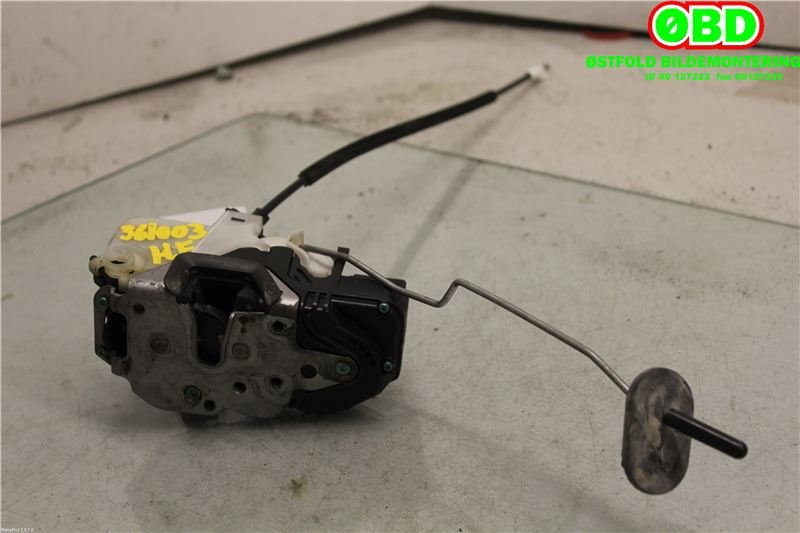 Låsekasse høyre foran til Opel Insignia A 2009-2014  (OPEL|13503150|51 33 167|)
