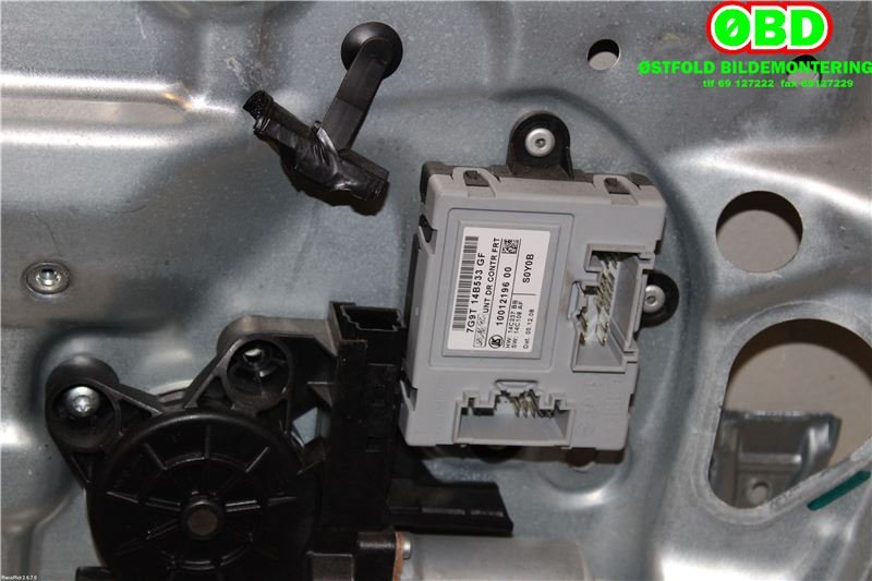 Ruteheis høyre foran til Volvo V70 2007-2013 (Type III, Fase 1)  (VOLVO|30784510|)