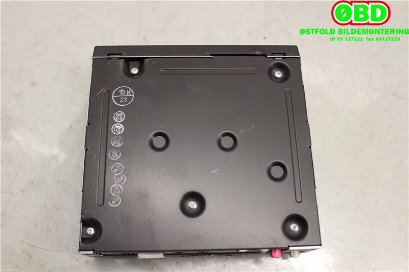 Bilstereo CD-veksler til Volvo V70 2007-2013 (Type III, Fase 1)  (VOLVO|)