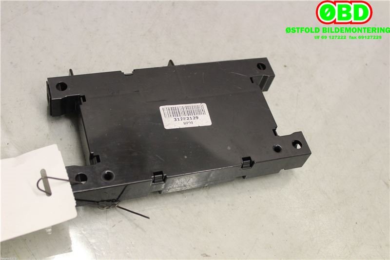 Styreenhet diverse til Volvo V70 2007-2013 (Type III, Fase 1)  (VOLVO||7G9N10D893BA)