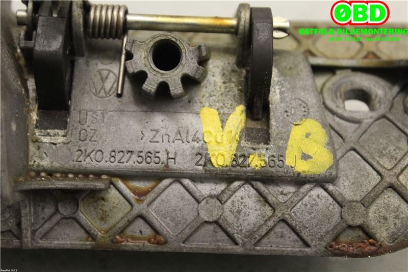 Bakluke/bakdør håndtak til VW Caddy 2004-2010 (Type III, Fase 1)  (VOLKSWAGEN|2K0 827 565 J||2K0827565H)