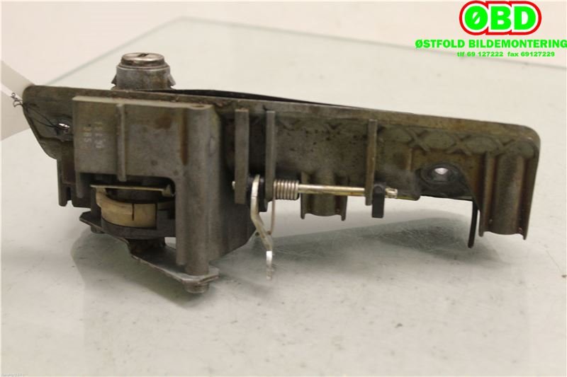 Bakluke/bakdør håndtak til VW Caddy 2004-2010 (Type III, Fase 1)  (VOLKSWAGEN|2K0 827 565 J||2K0827565H)