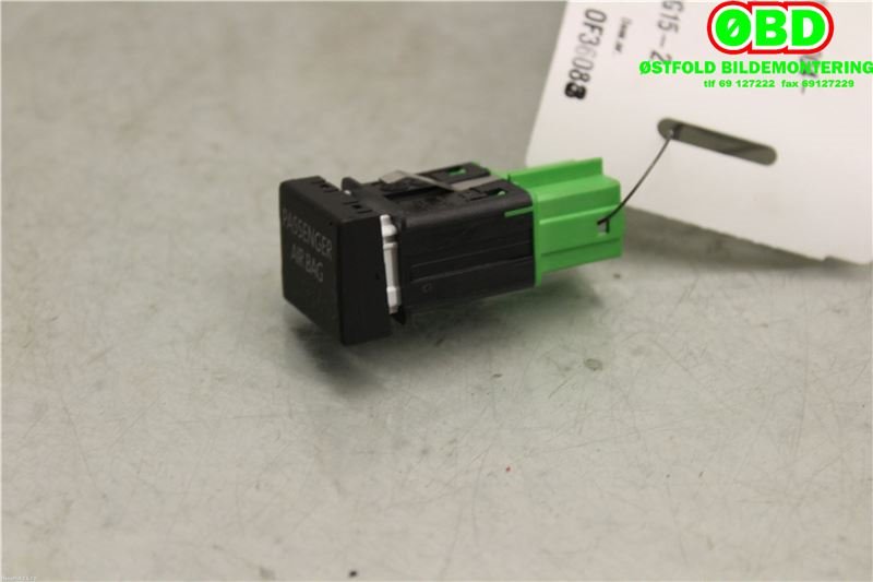 Bryter diverse til VW Transporter / Caravelle 2015-2019 (T6) (T6) (VOLKSWAGEN|7E0 919 234 A|)