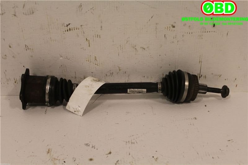 Drivaksel høyre foran til Audi A4 2004-2008 (Type III) (B7) (B7) (AUDI|8E0 407 271 BG|)