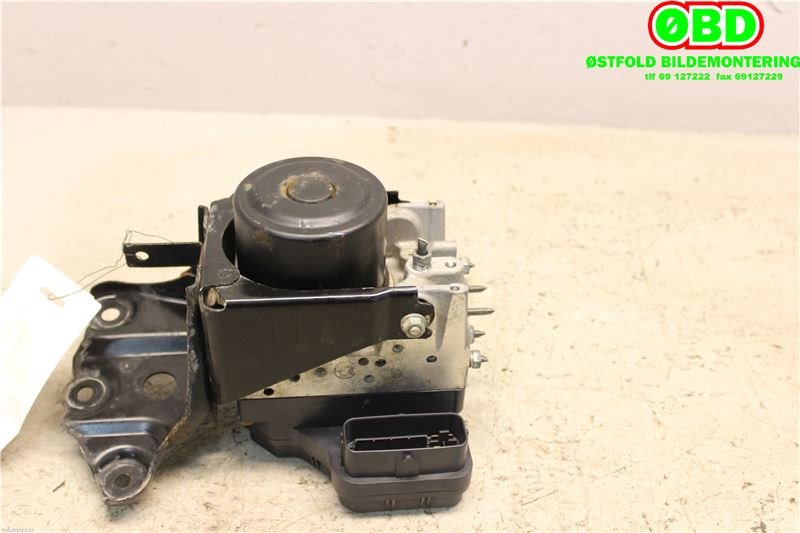 ABS sentral til Toyota RAV4 2006-2009 (Type III, Fase 1)  (TOYOTA|4405042230|1338007970|)