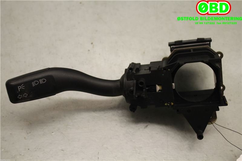 Bryter blink til Audi A4 2004-2008 (Type III) (B7) (B7) (AUDI|4E0 953 513 K||4E0953513A)