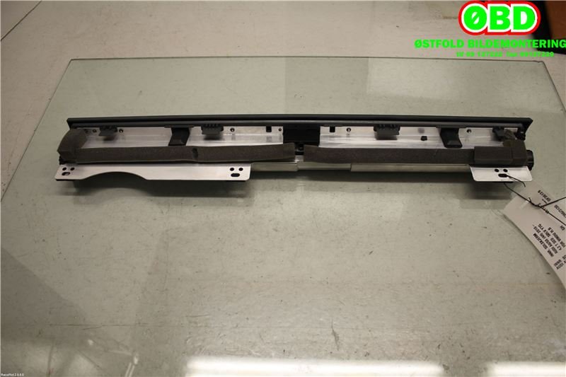 Solskjerm til Audi A8 2010-2013 (Type III, Fase 1) (AUDI A 8|4H0861334||4H0861334Q0D)