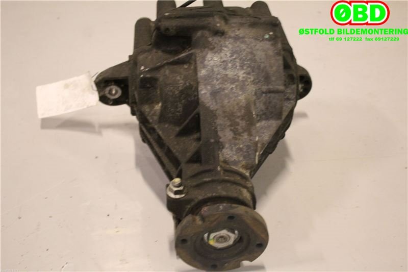 Kardang klokke bak til Mercedes ML 1997-2005 (W163) (W163) (MERCEDES|A 163 350 04 14|)