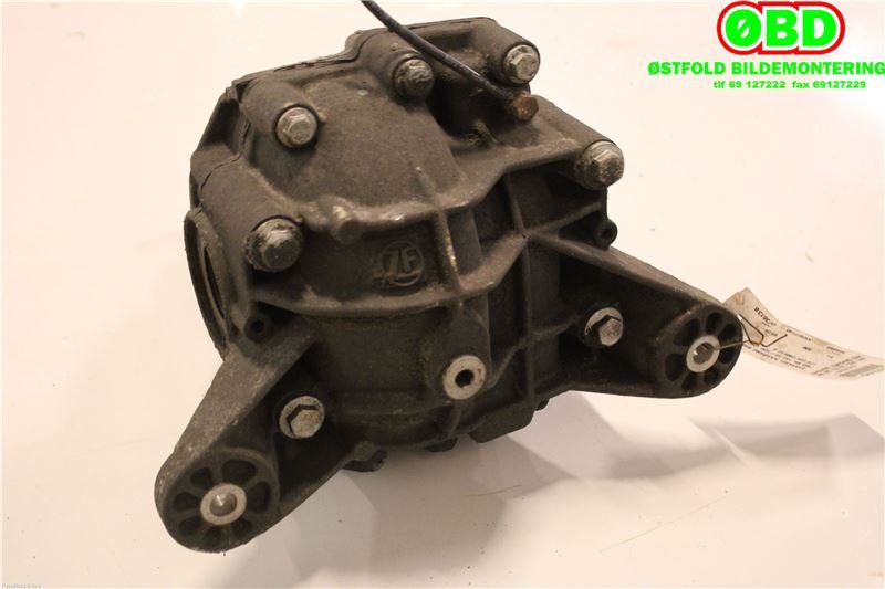 Kardang klokke bak til Mercedes ML 1997-2005 (W163) (W163) (MERCEDES|A 163 350 04 14|)