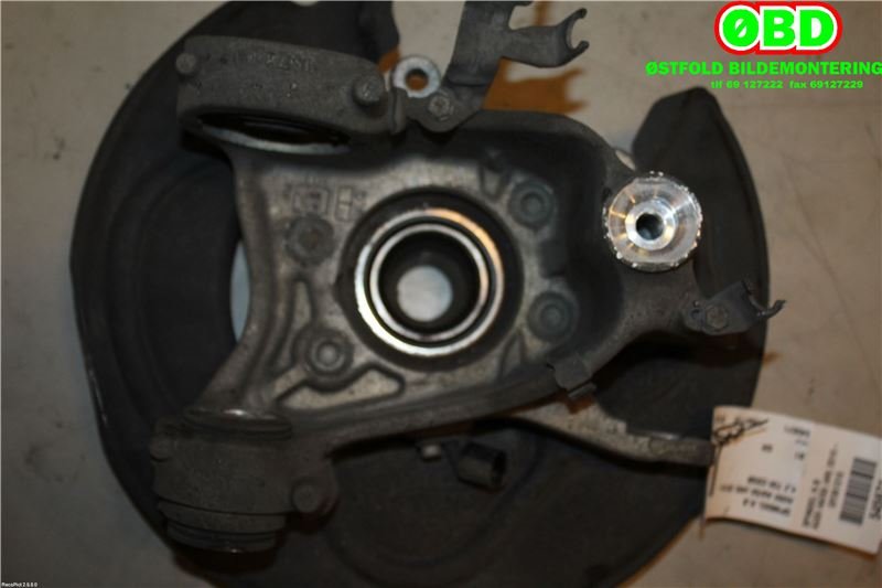 Hjulspindel høyre bak til Audi A8 2010-2013 (Type III, Fase 1) (AUDI A 8|4H0 505 432 C|4H0 505 432 D|)