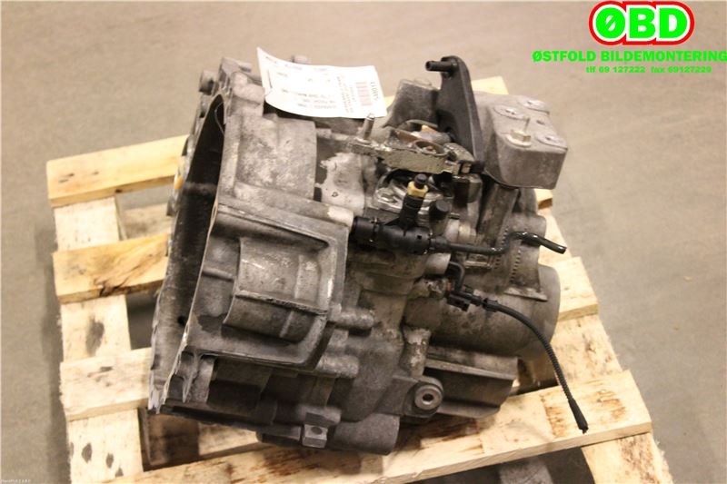 Girkasse manuell 6-trinn til VW Passat 2005-2010 (B6) (B6) (VOLKSWAGEN|02Q 300 012 C|)