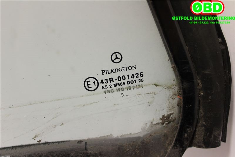 Diverse deler til Mercedes CL 2000-2006 (C215) (C215) (MERCEDES|A 215 670 04 10|)