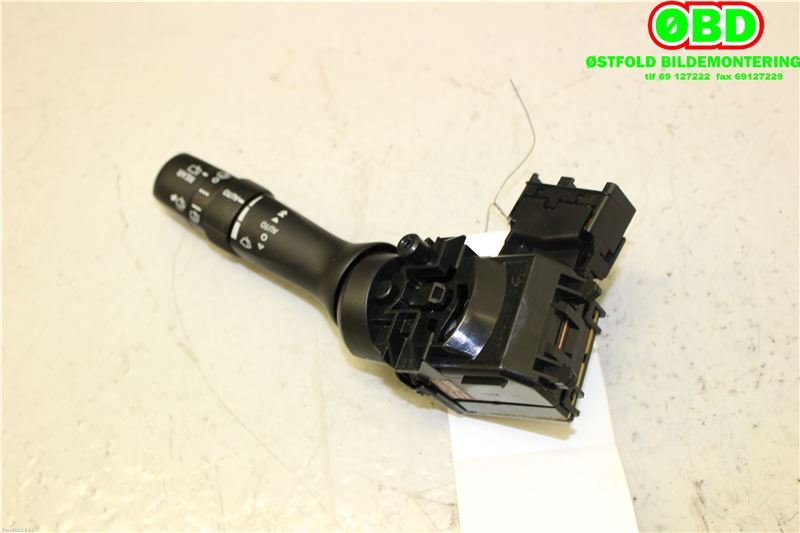 Bryter visker til Toyota Verso-S 2011-2015 (COMBI) (COMBI) (TOYOTA|8465252290|)