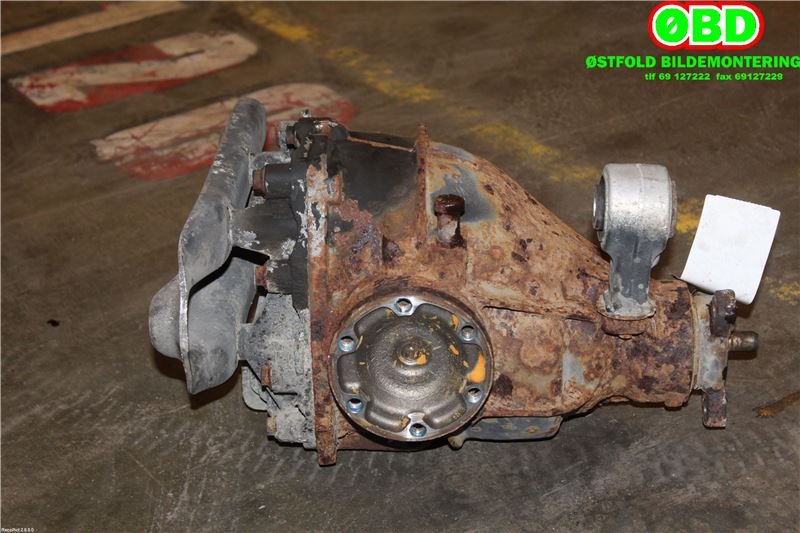 Kardang klokke bak til Mercedes CL 2000-2006 (C215) (C215) (MERCEDES|A 220 350 23 14|)