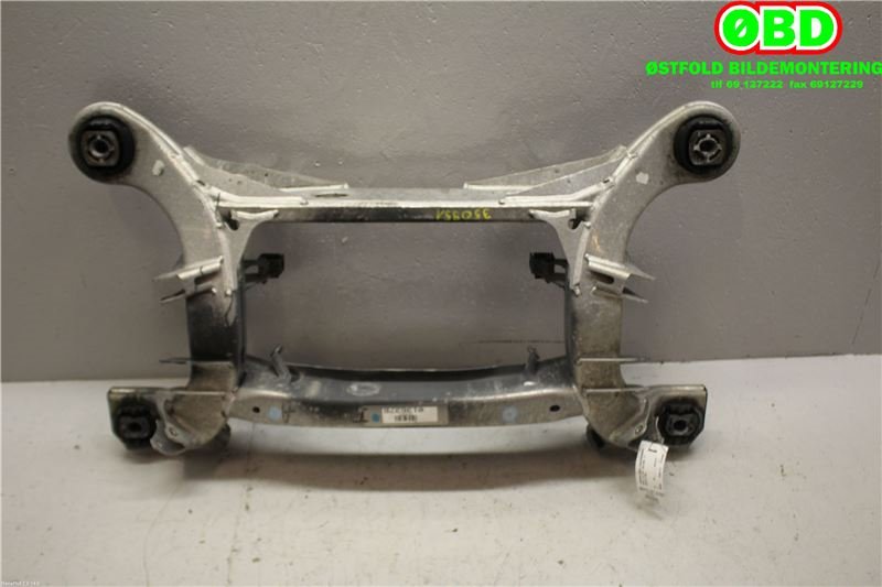 Travers bak til Mercedes CL 2000-2006 (C215) (C215) (MERCEDES|A 220 350 74 08|A 220 350 35 41|)