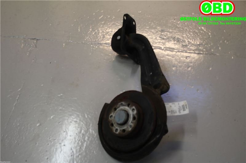 Hjulspindel høyre bak til VW Touran 2007-2010 (Type I, Fase 2)  (VOLKSWAGEN|1K0 505 436 AC|1K0 505 436 AE|)