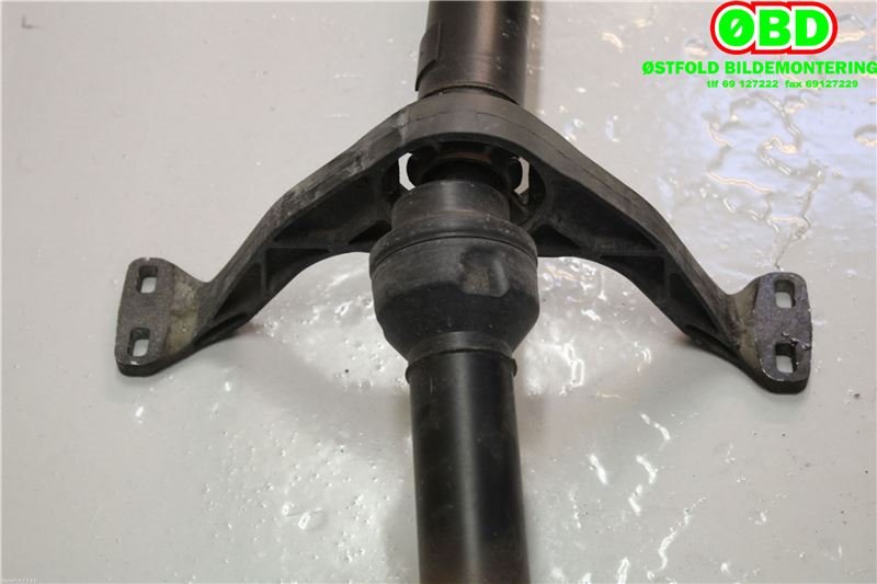 Mellomaksel til VW Passat 2005-2010 (B6) (B6) (VOLKSWAGEN|3C0 521 101 AG|)