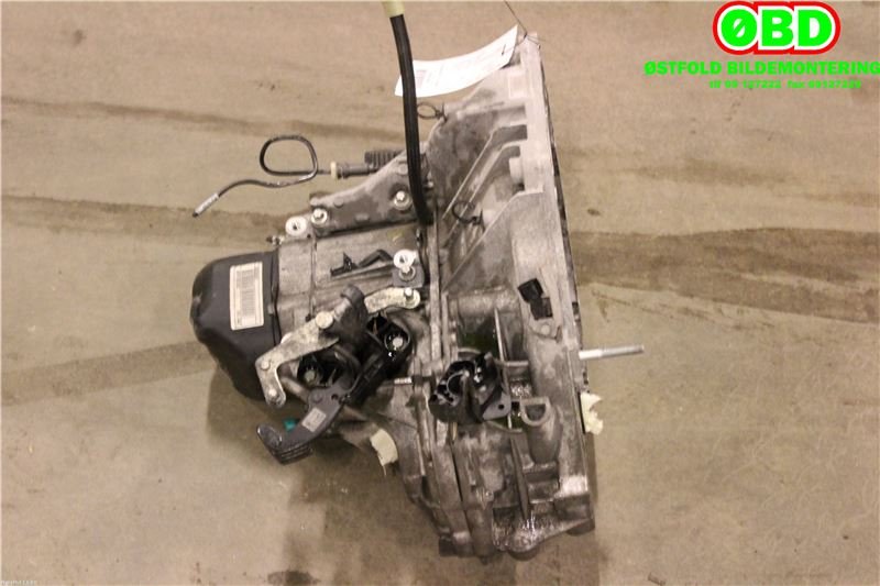 Girkasse manuell til Renault Captur 2013-2020 (Type I)  (RENAULT|320103160R|320104691R|)
