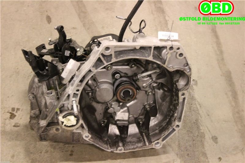 Girkasse manuell til Renault Captur 2013-2020 (Type I)  (RENAULT|320103160R|320104691R|)