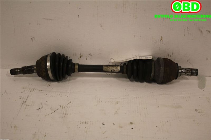 Drivaksel venstre foran til Opel Astra H 2004-2009  (OPEL|13136379|374545|)