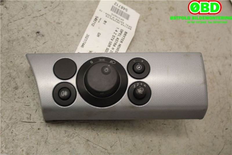 Bryter lys til Opel Astra H 2004-2009 (OPEL|13198926|6240369|)