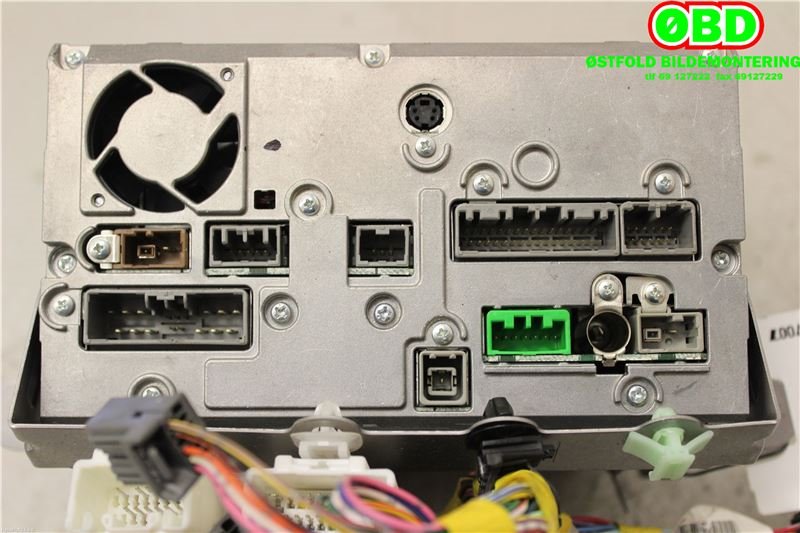 Bilstereo navigasjon til Mitsubishi Outlander 2010-2012 (Type II, Fase 2)  (MITSUBISHI|8750A239|)
