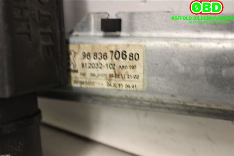 Ruteheis høyre bak til Peugeot 5008 2010-2017 (Type I)  (PEUGEOT|9224G6|1607674980|9683670680)