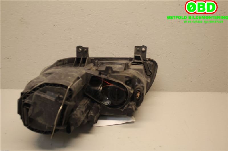 Frontlykt høyre halogen til VW Touran 2003-2006 (Type I, Fase 1)  (VOLKSWAGEN|1T0 941 006 R||1T0941006F)
