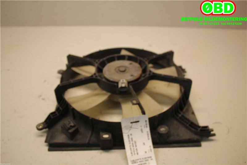 Kjølevifte til Toyota RAV4 2000-2006 (Type II) (TOYOTA|1636123050|)