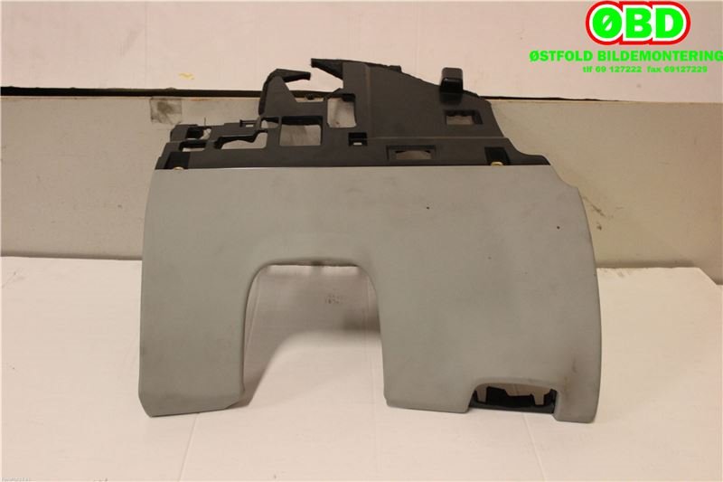 Innredning pakke til Audi A8 2010-2013 (Type III, Fase 1)  (AUDI A 8|4H1857005B|)