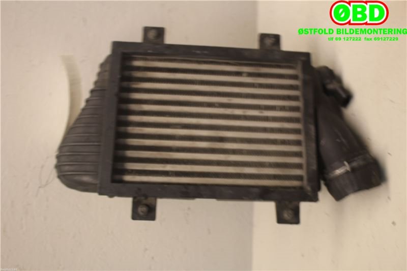 Intercooler til VW Transporter / Caravelle 1990-2003 (T4) (T4) (VOLKSWAGEN|701 145 805 C|)