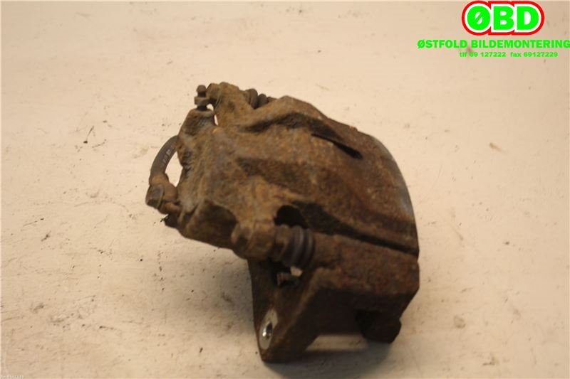 Bremsecaliper venstre foran til Toyota RAV4 2006-2009 (Type III, Fase 1)  (TOYOTA|4775042090|4775042091|)