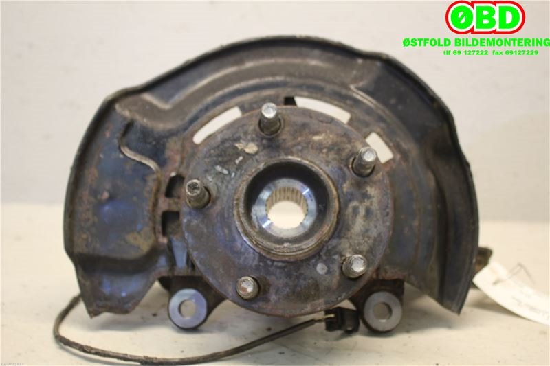 Hjulspindel høyre foran til Toyota RAV4 2006-2009 (Type III, Fase 1)  (TOYOTA|4321142080|4321142081|)