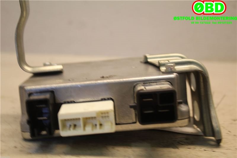 Styreenhet servo til Toyota RAV4 2006-2009 (Type III, Fase 1)  (TOYOTA|8965042040|)