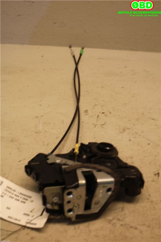Låsekasse høyre foran til Toyota RAV4 2006-2009 (Type III, Fase 1)  (TOYOTA|6903042220|6903042221|)