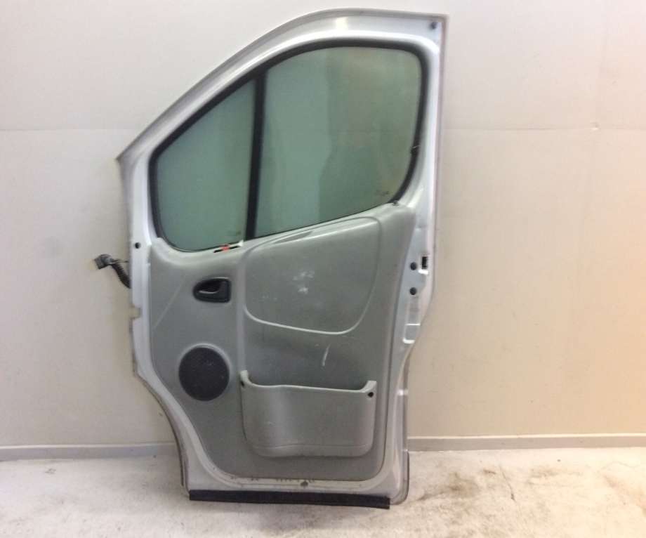 Dør høyre 2dørs til Renault Trafic 2001-2006 (RENAULT|7751472215|7751478601|)