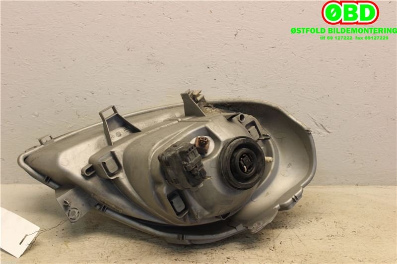 Frontlykt venstre halogen til Renault Trafic 2001-2006  (RENAULT|7700311371|91165719)