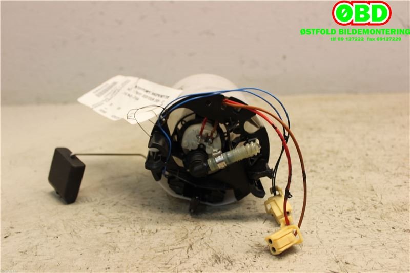 Styreenhet drivstoffpumpe til BMW 3-Serie 2005-2011 (E90/E91/E92/E93) (E90/E91/E92/E93) (BMW|16 11 7 197 076|)