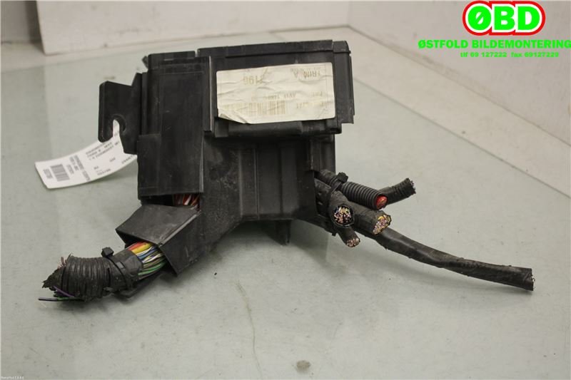 Sikringsboks til Ford B-Max 2012-2017 (FORD||AV1T14K012GHD)