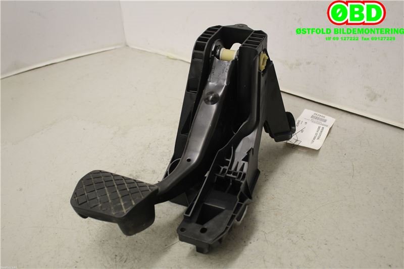 Pedal gass/brems/clutch til Škoda Octavia 2013-2016 (Type III, Fase 1) (SKODA|5Q1 723 142 B|5Q1 723 142 E|)