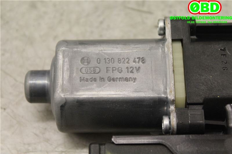 Ruteheis høyre foran til Renault Scenic 2009-2016 (Type III)  (RENAULT|807300011R|807302741R)