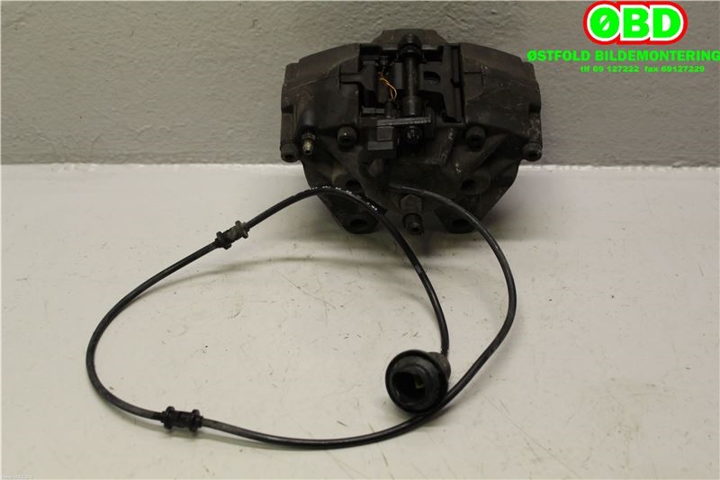Bremsecaliper høyre bak til Mercedes CL 2000-2006 (C215) (C215) (MERCEDES|A 001 420 85 83|)