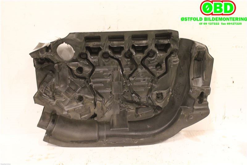 Motordeksel over motor til Volvo XC70 2014-2016 (Type II, Fase 2)  (VOLVO|31401261|)