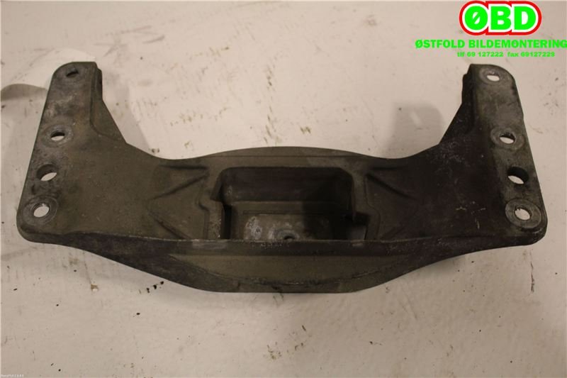 Girkassefeste til BMW 5-Serie 2003-2010 (E60/E61) (E60/E61) (BMW|22 31 6 761 106|)
