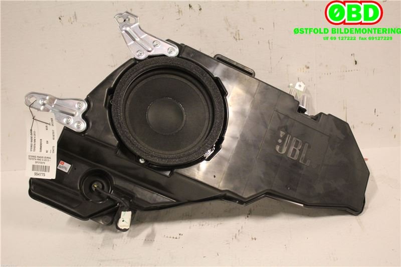 Bilstereo diverse til Toyota RAV4 2013-2015 (Type IV, Fase 1) (TOYOTA|861500R010|)