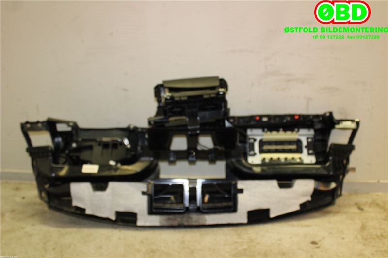 Dashbord til BMW 1-Serie 2004-2011 (E81/E82/E87/E88) (E81/E82/E87/E88) (BMW|51459158350|)