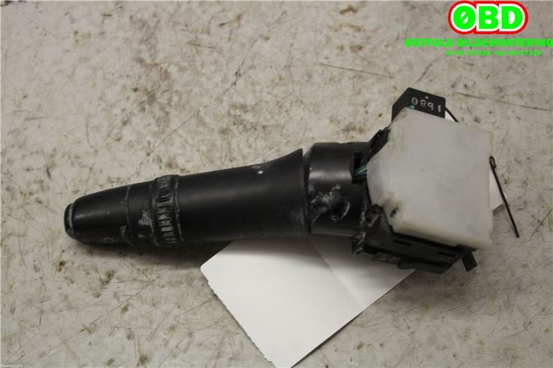 Bryter blink til Mitsubishi Outlander 2010-2012 (Type II, Fase 2)  (MITSUBISHI|8614A060|)