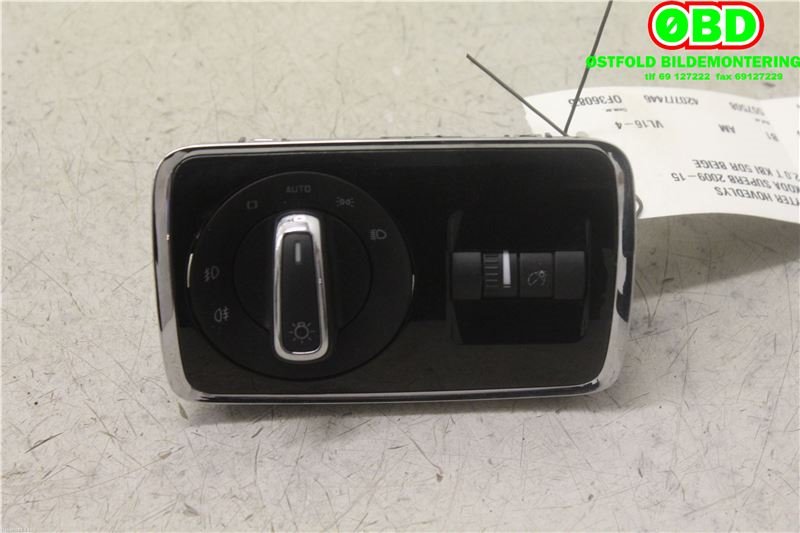 Bryter lys til Škoda Superb, 2008-2015 (Type II)  (SKODA|3T0 941 431 B)