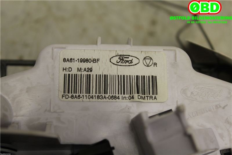Varmeapparat betjening til Ford Fiesta 2008-2012 (Type VI, Fase 1)  (FORD||8A6119980BF)